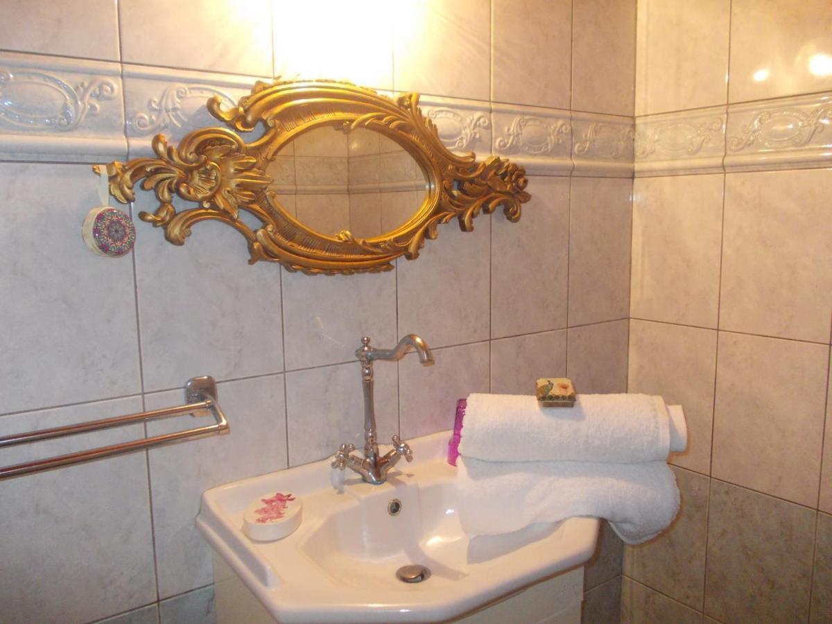 Nyfes Traditional Boutique Frosyni Σκύρος Εξωτερικό φωτογραφία
