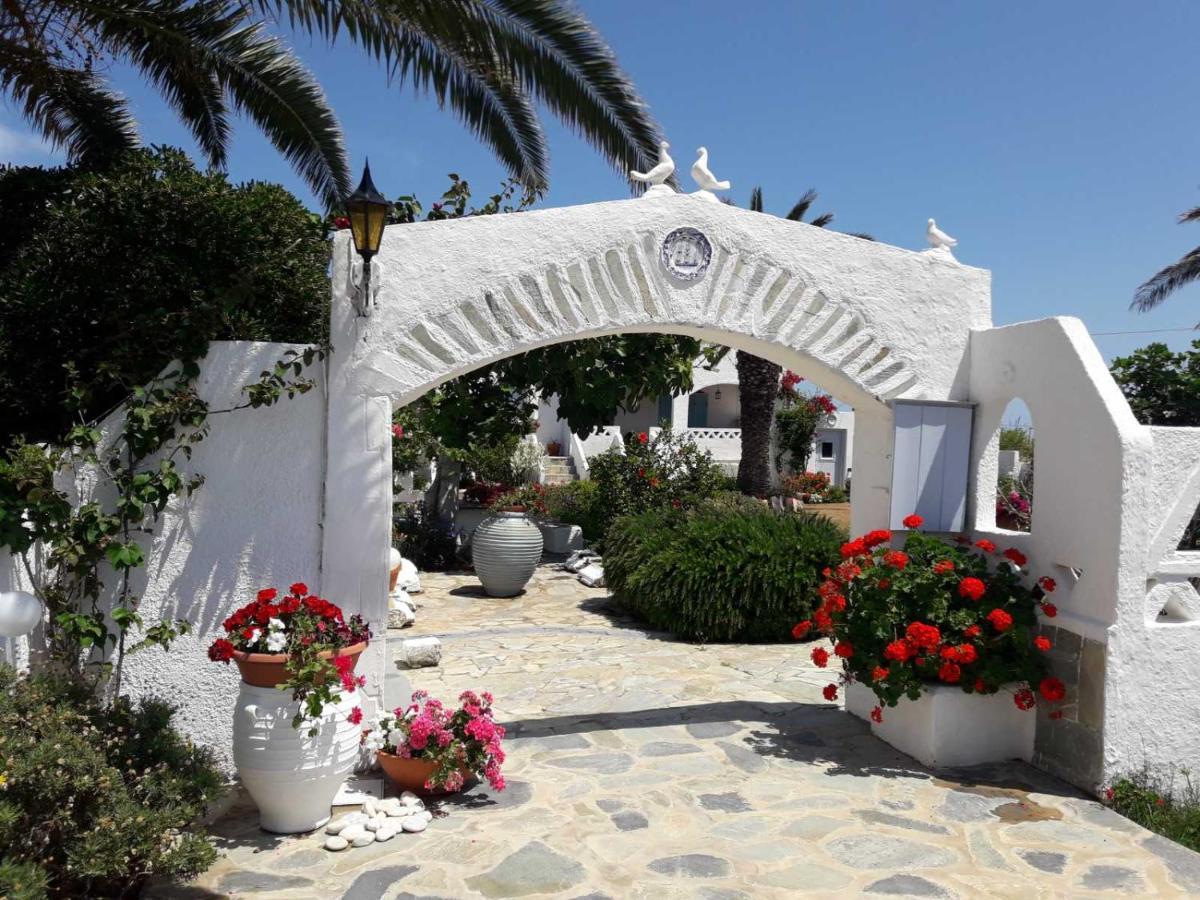 Nyfes Traditional Boutique Frosyni Σκύρος Εξωτερικό φωτογραφία