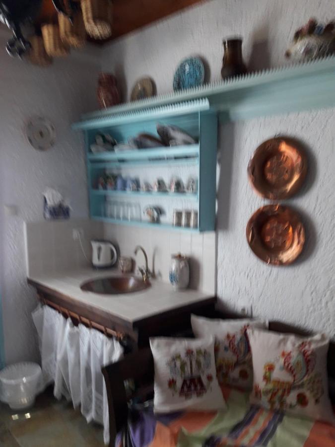 Nyfes Traditional Boutique Frosyni Σκύρος Εξωτερικό φωτογραφία